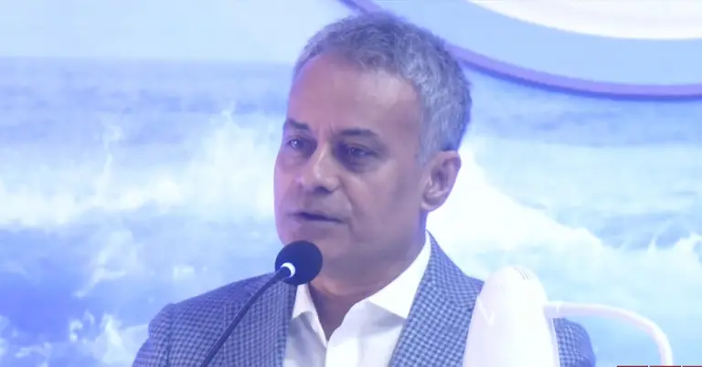 নৌ পরিবহনমন্ত্রী শেখ রবিউল আলম
